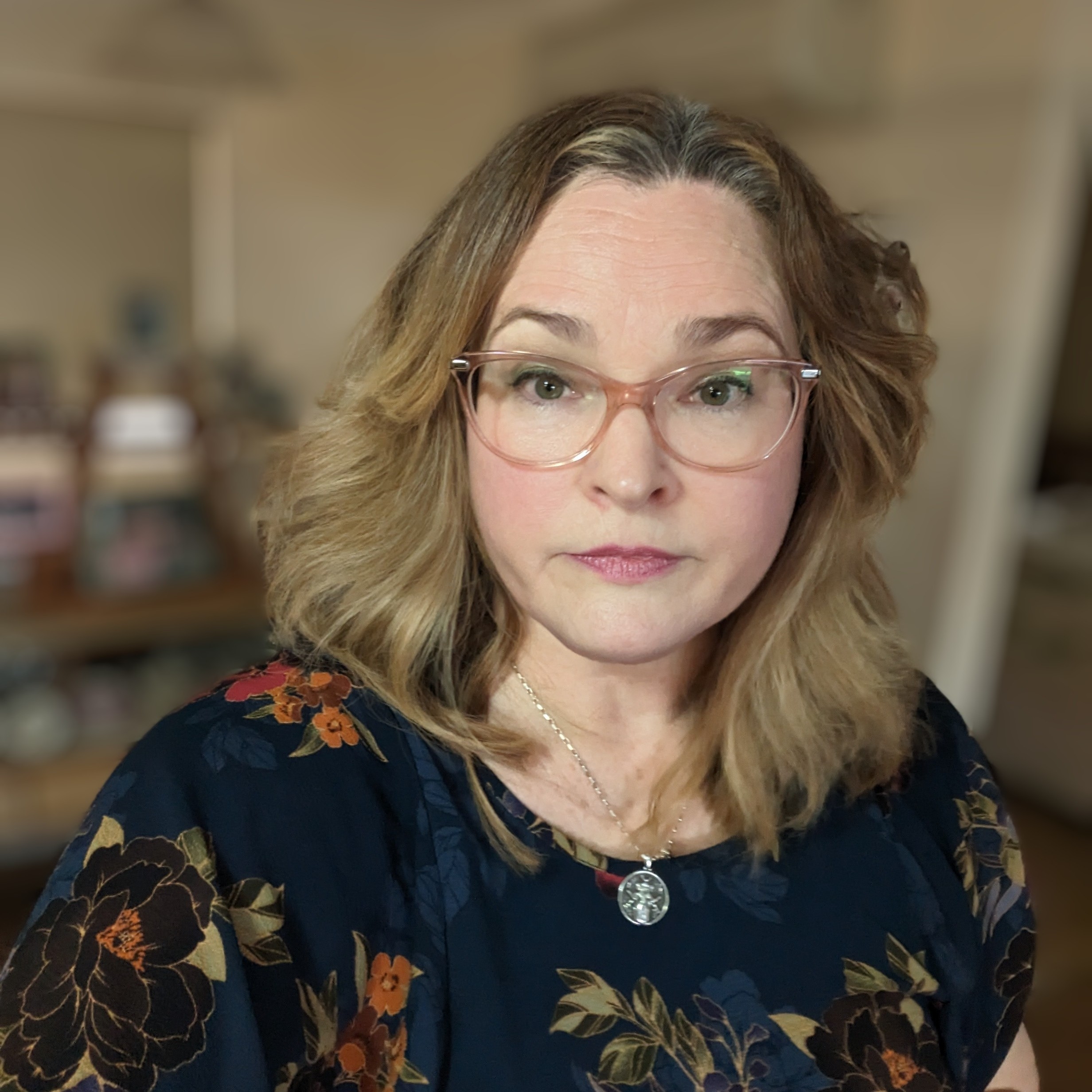 Dr Angela Slatter