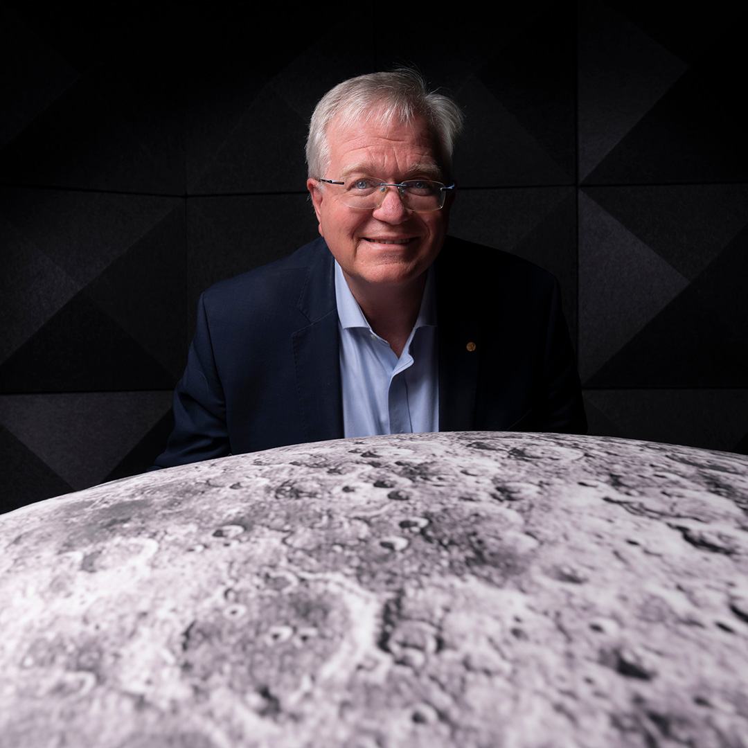 Portrait of Nobel Laureate Professor Brian Schmidt